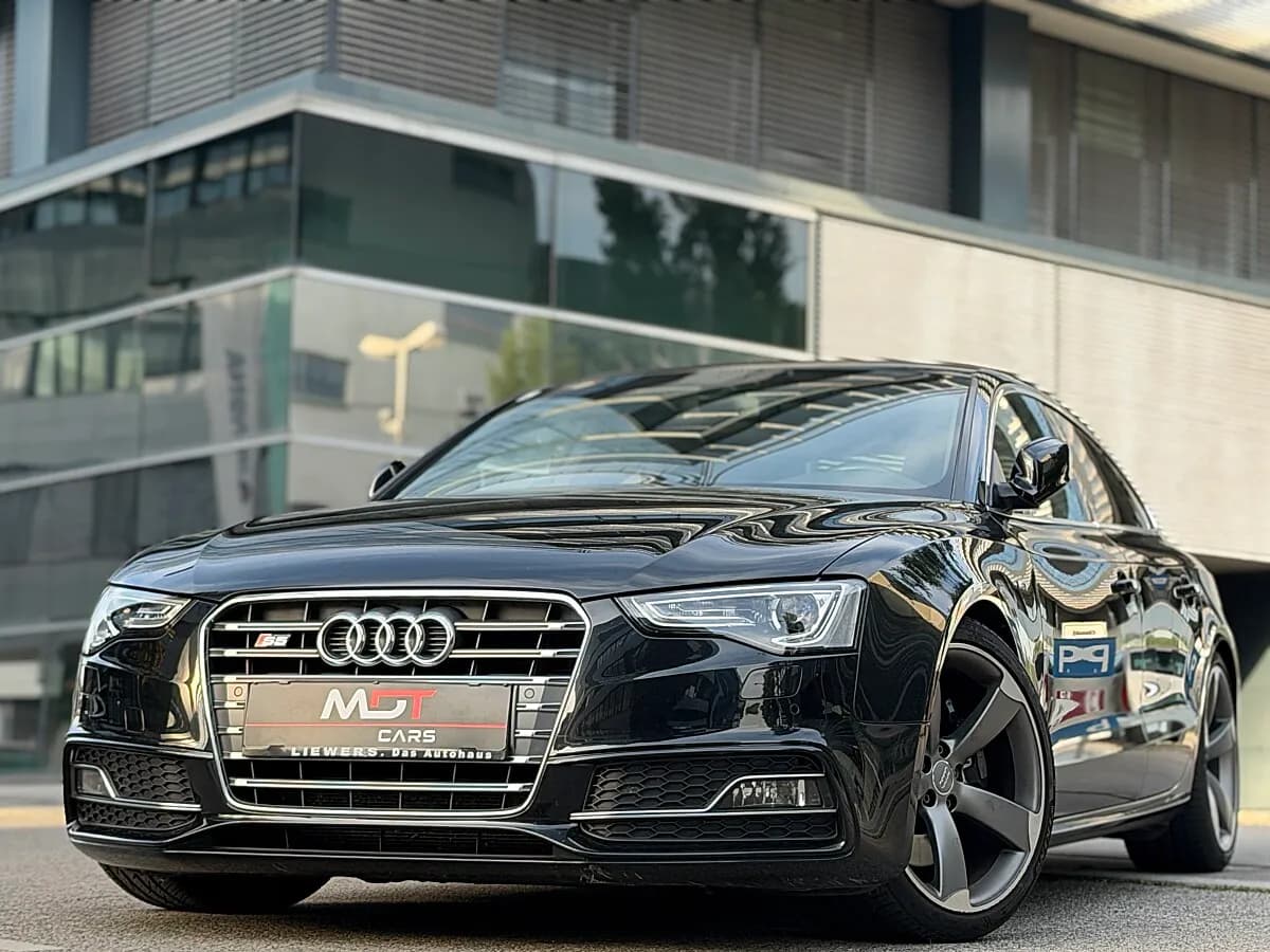 Audi A5 2011 – € 22.990, 173 000 km – Bild 1 von 18