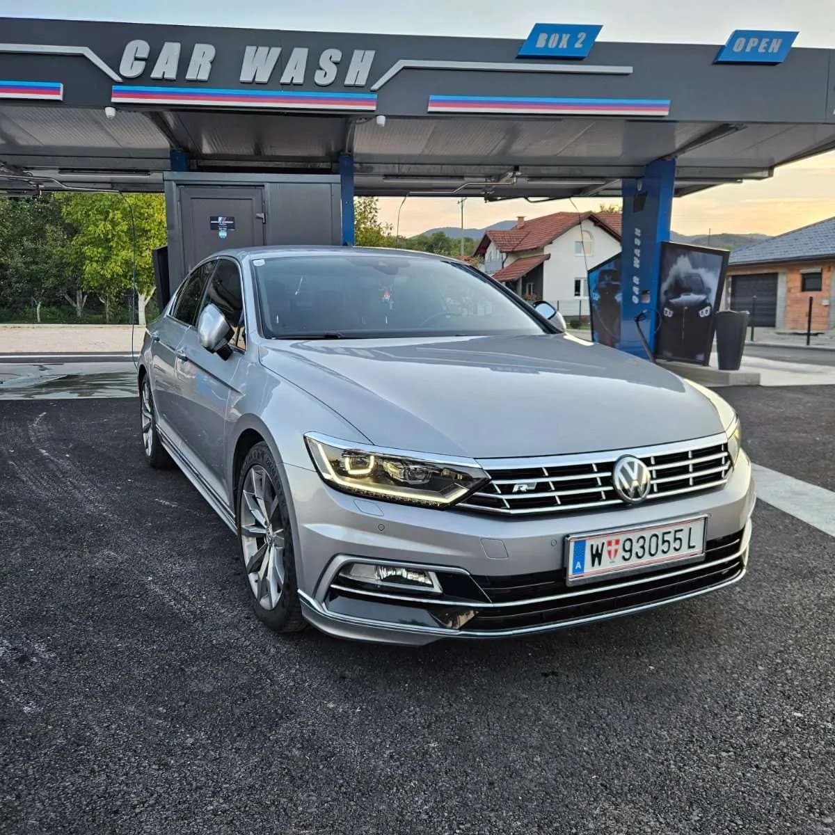 VW Passat 2018 – € 21.300, 130 000 km – Bild 1 von 49