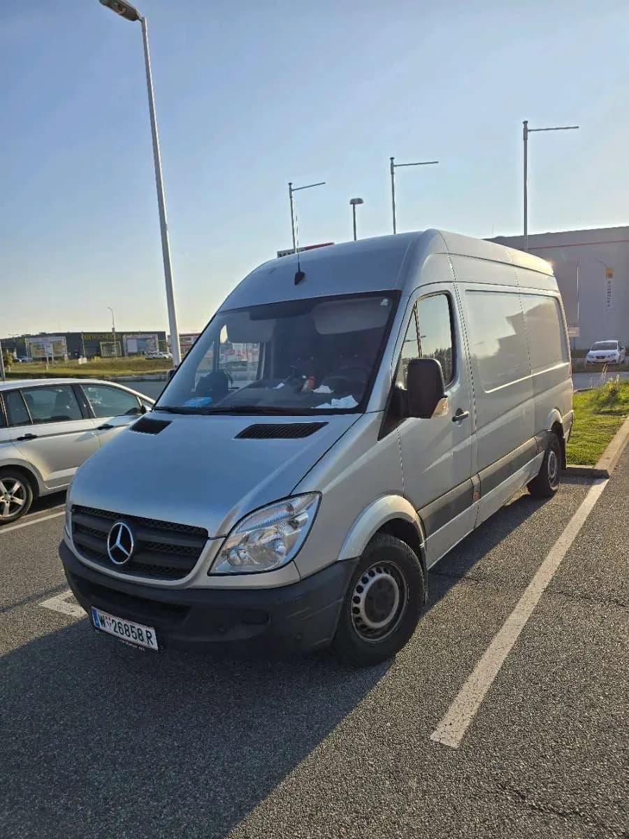 Mercedes-Benz Sprinter