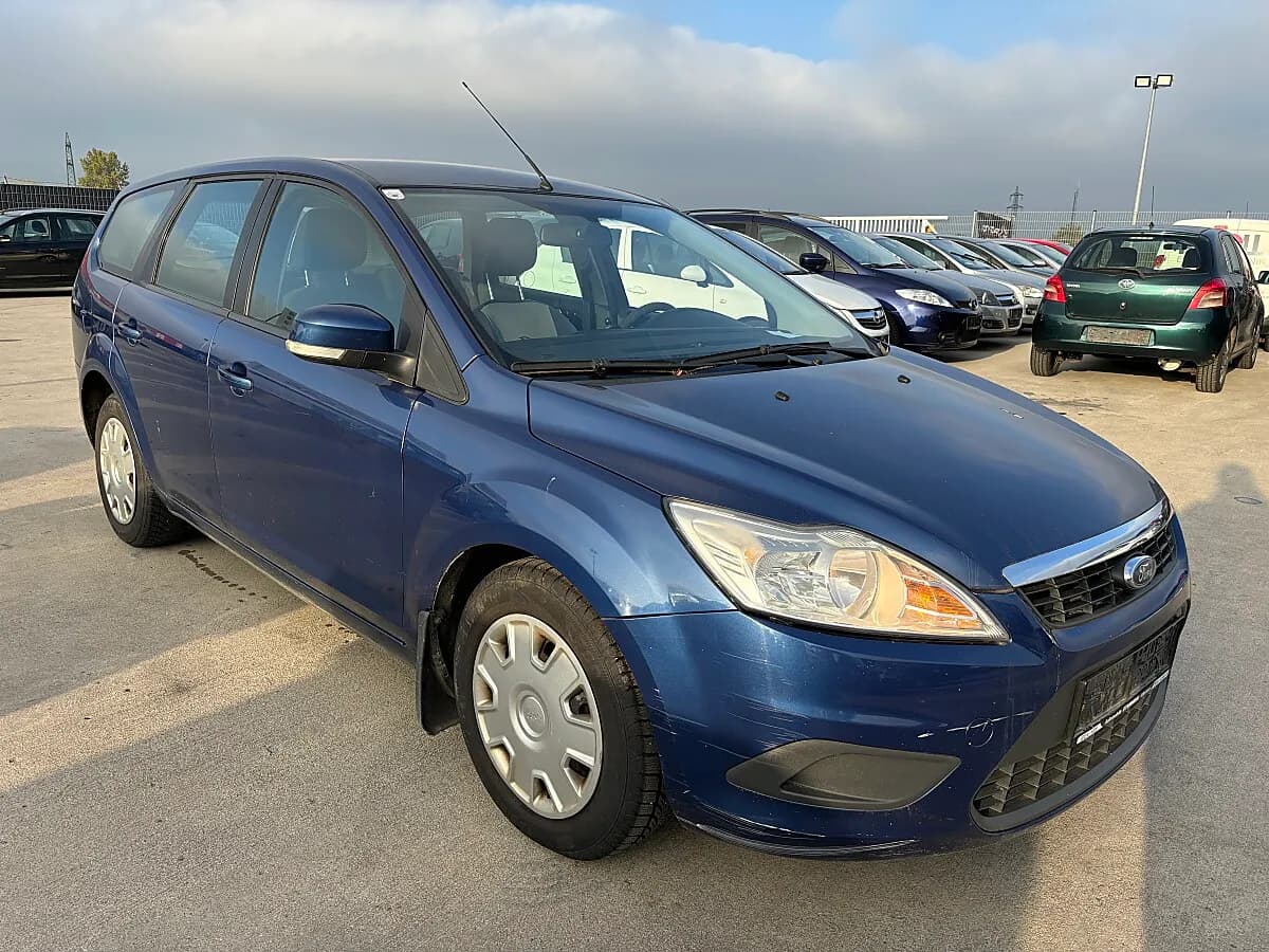 Ford Focus 2008 – € 900, 220 000 km – Bild 1 von 9