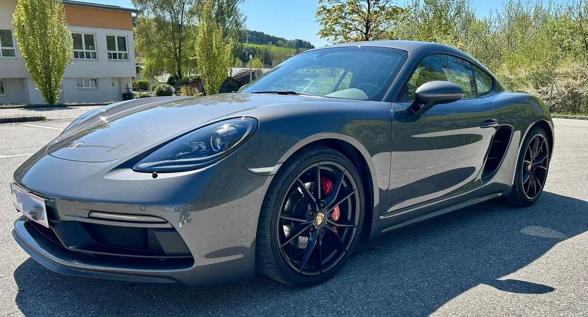 Porsche Cayman