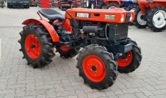 Kubota Sonstige 1990 – € 5.280, 500 km – Bild 1 von 3