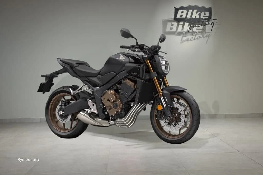 Honda CB – € 10.490, 0 km – Bild 1 von 3