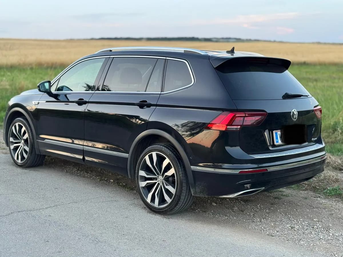VW Tiguan 2020 – € 18.990, 198 000 km – Bild 1 von 21