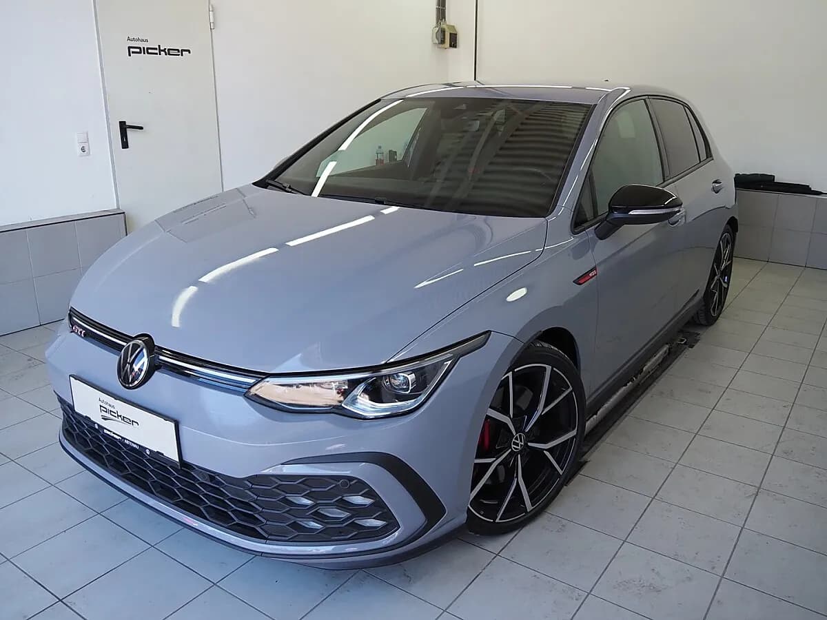 VW Golf 2023 – € 37.400, 22 800 km – Bild 1 von 22
