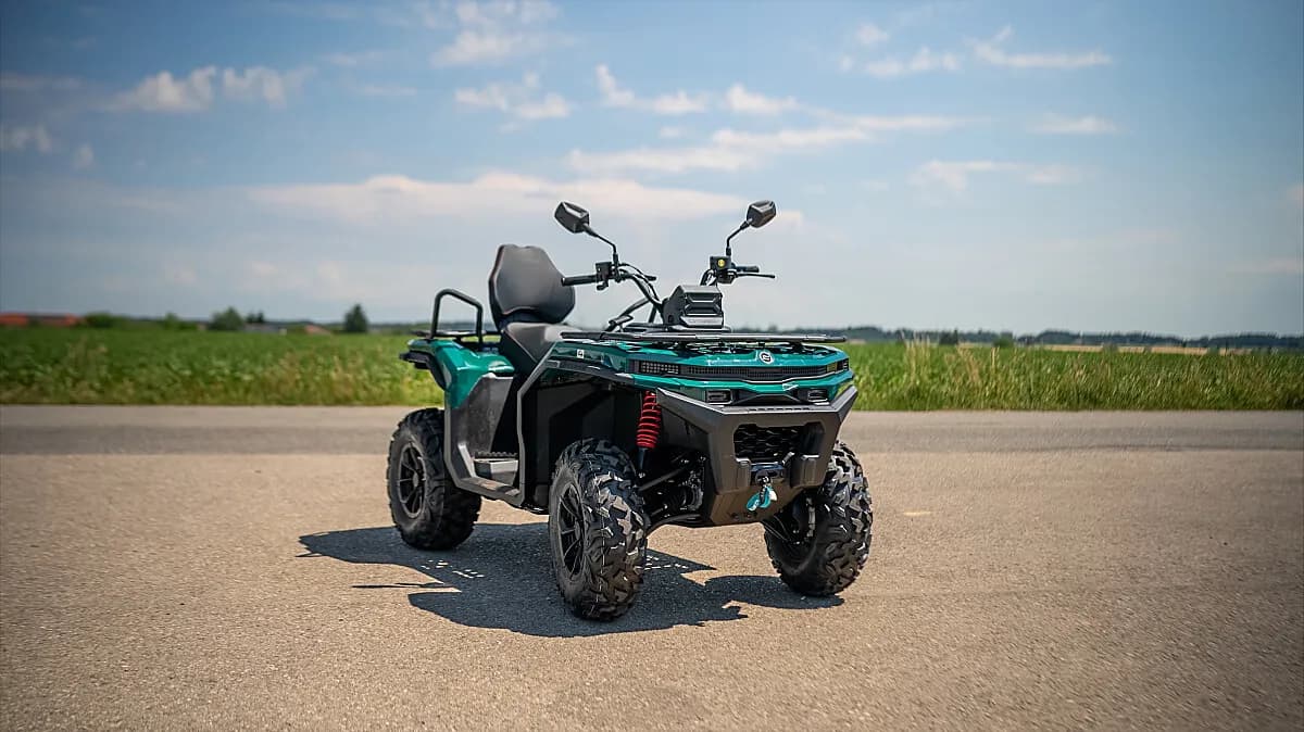CFMOTO CForce – € 5.690, 0 km – Bild 1 von 7