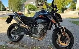 KTM Duke