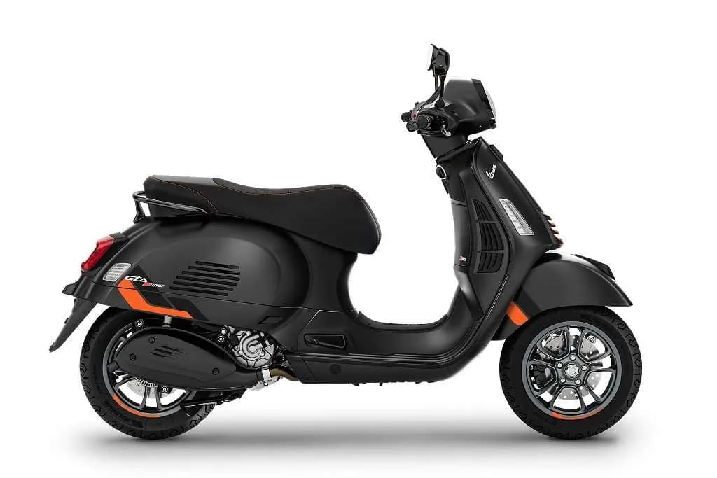 Vespa GTS – € 7.540, 0 km – Bild 1 von 3