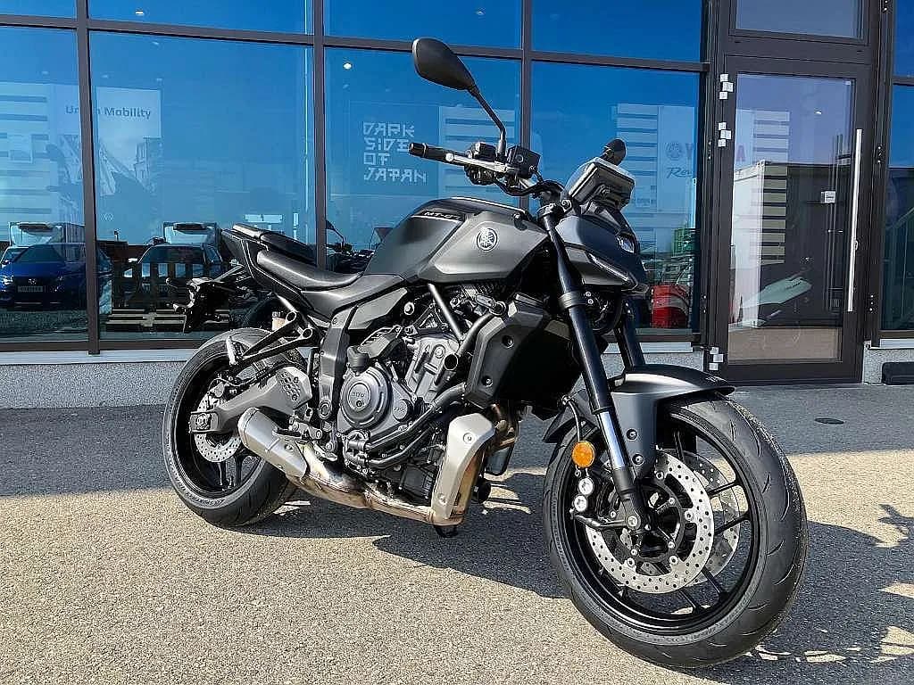Yamaha MT – € 8.990, 0 km – Bild 1 von 6