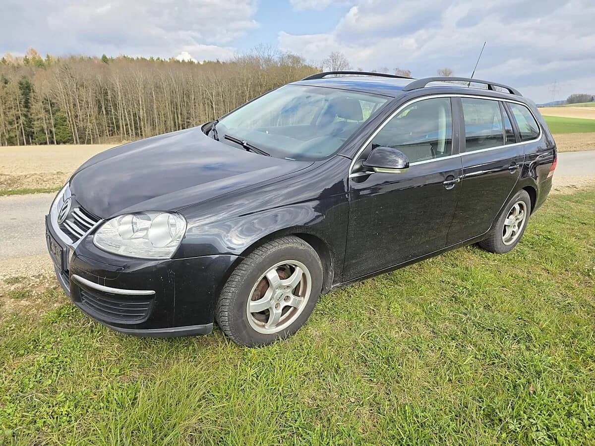 VW Golf