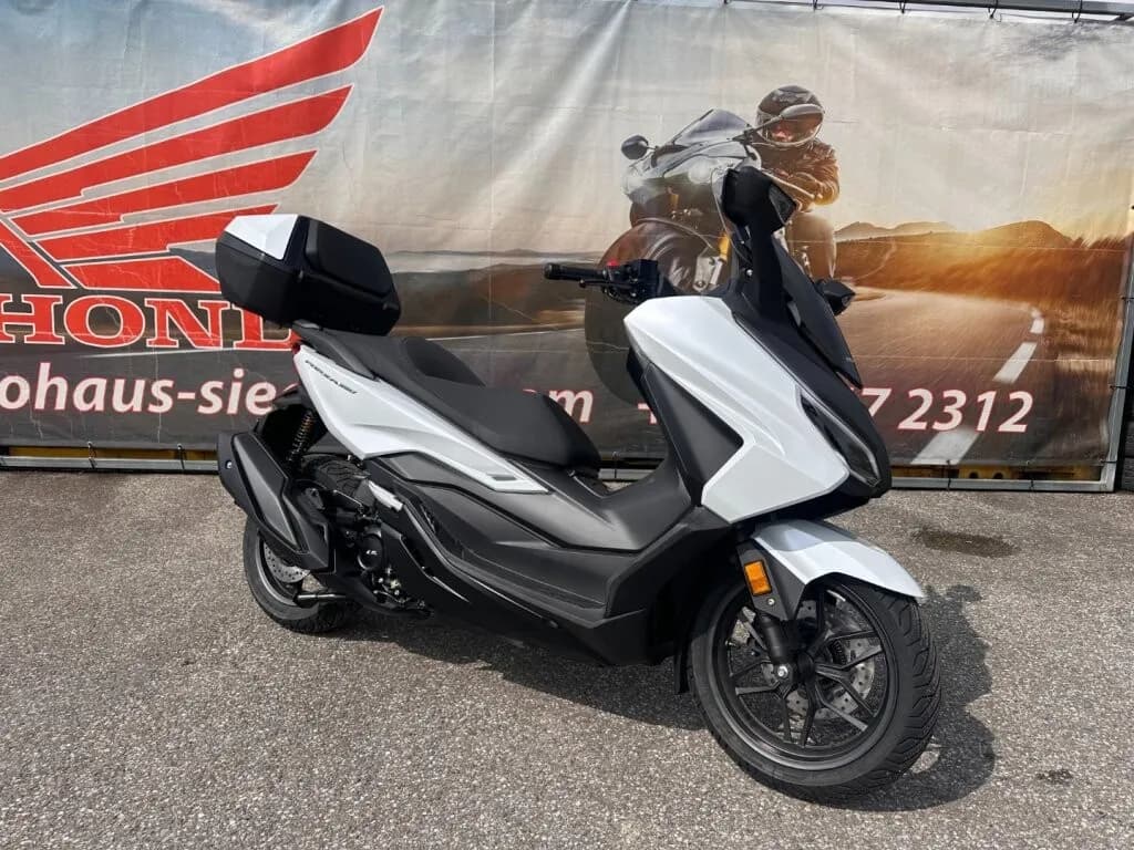 Honda Forza