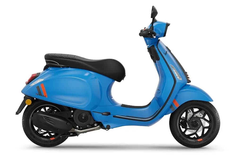 Vespa Sprint – € 4.999, 0 km – Bild 1 von 5