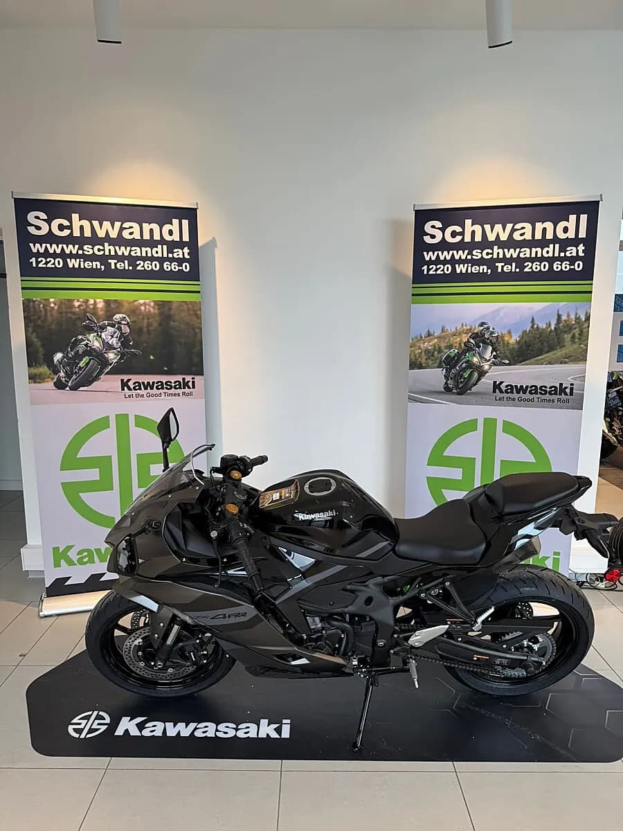 Kawasaki Ninja – € 10.349, 0 km – Bild 1 von 5