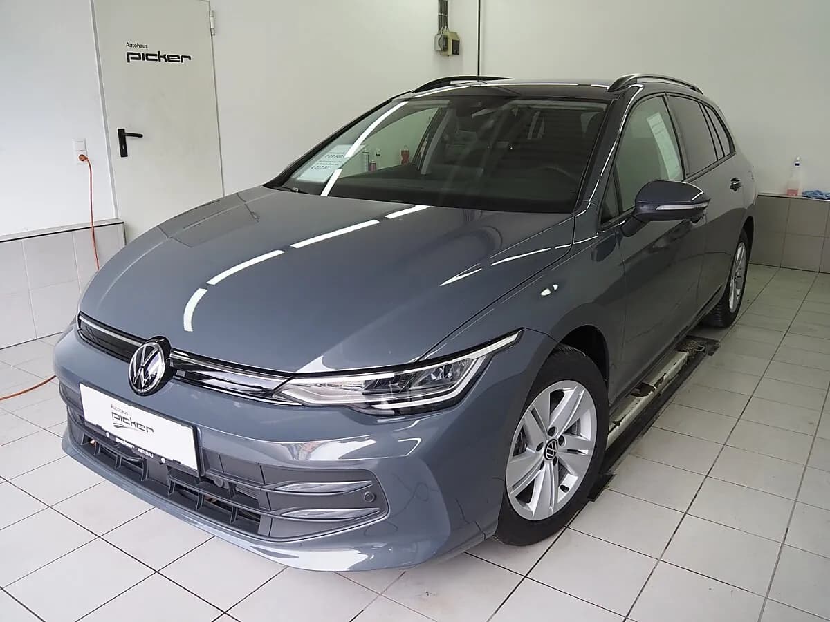 VW Golf 2025 – € 27.880, 20 150 km – Bild 1 von 22