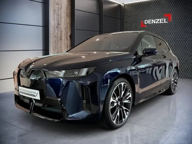 BMW iX