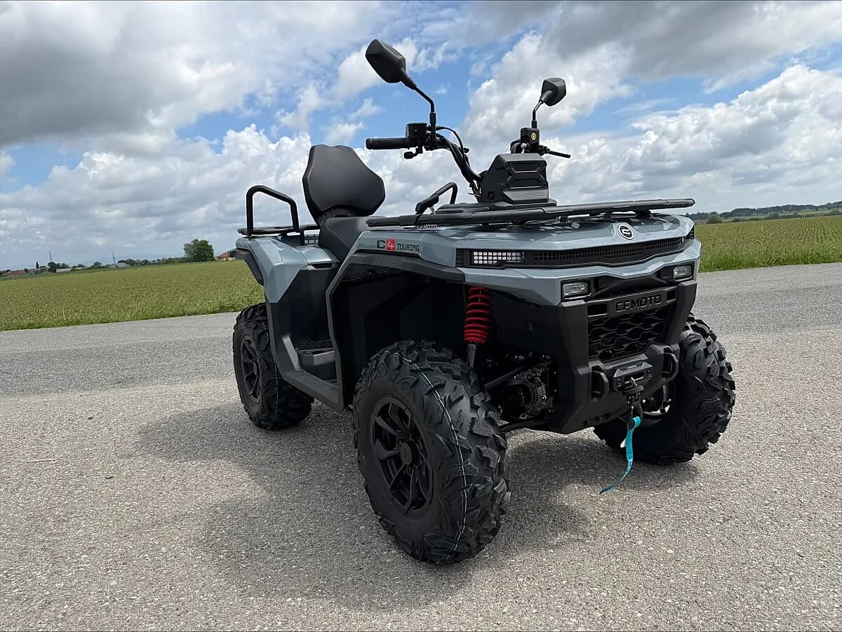 CFMOTO CForce – € 5.699, 0 km – Bild 1 von 6