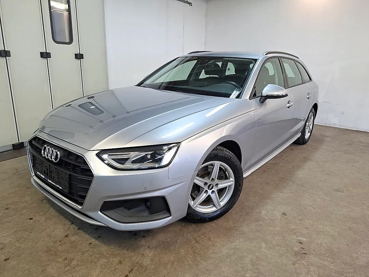 Audi A4 2022 – € 20.999, 100 000 km – Bild 1 von 12
