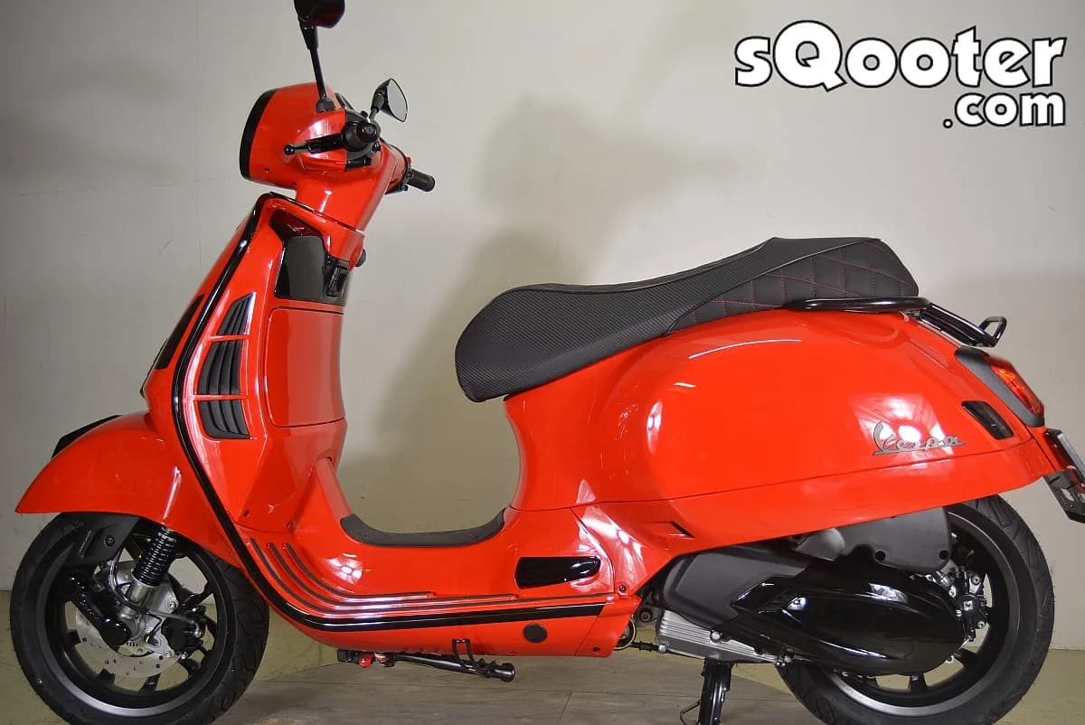 Vespa GTS – € 10.999, 0 km – Bild 1 von 20