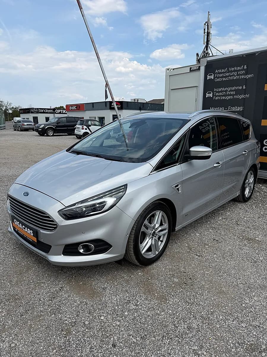 Ford S-MAX