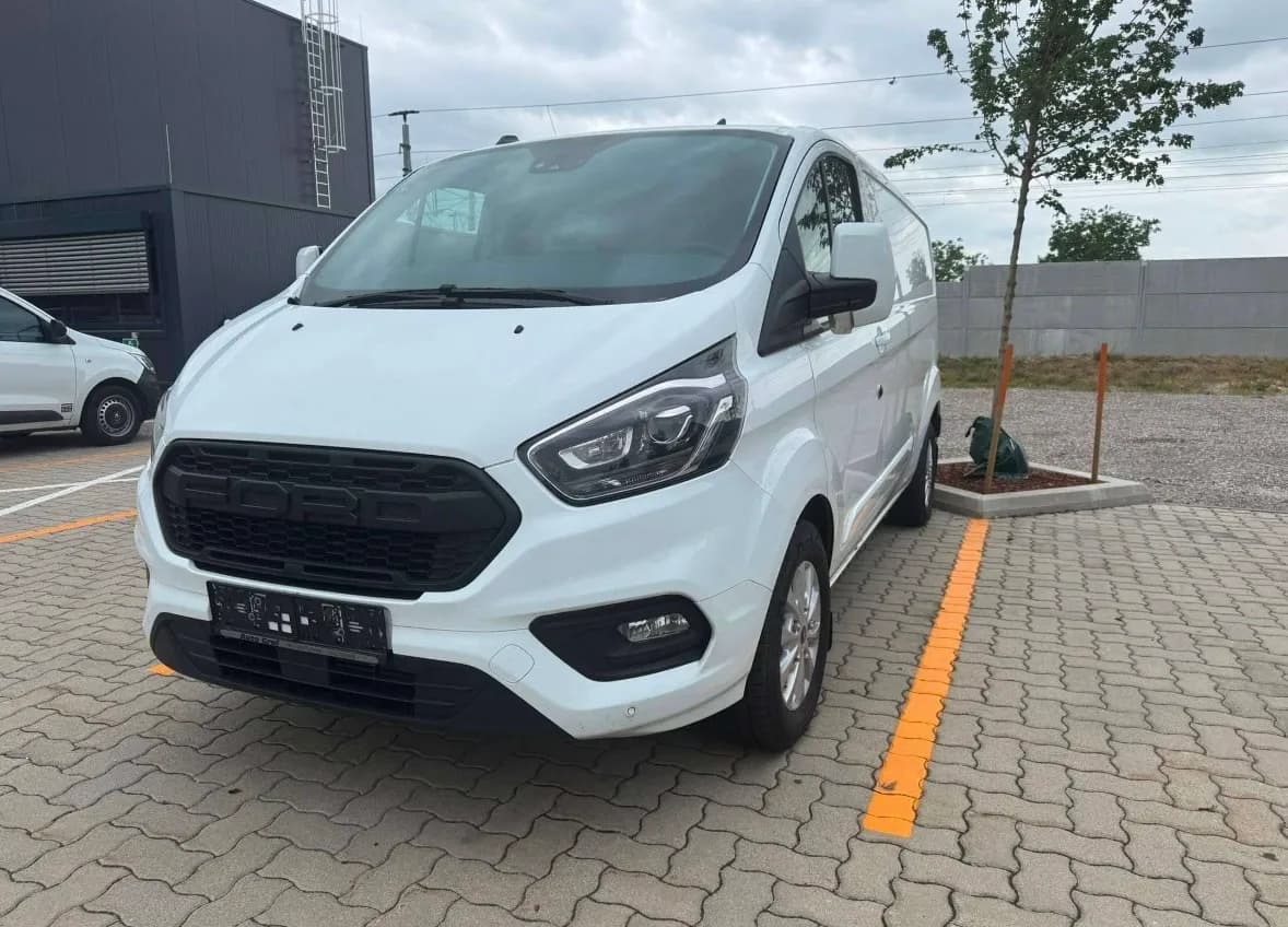 Ford Transit Custom 2021 – € 16.999, 136 800 km – Bild 1 von 28