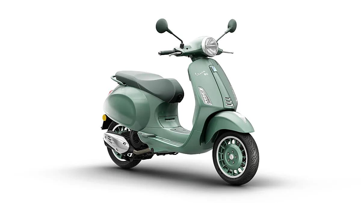 Vespa Primavera – € 6.490, 0 km – Bild 1 von 5