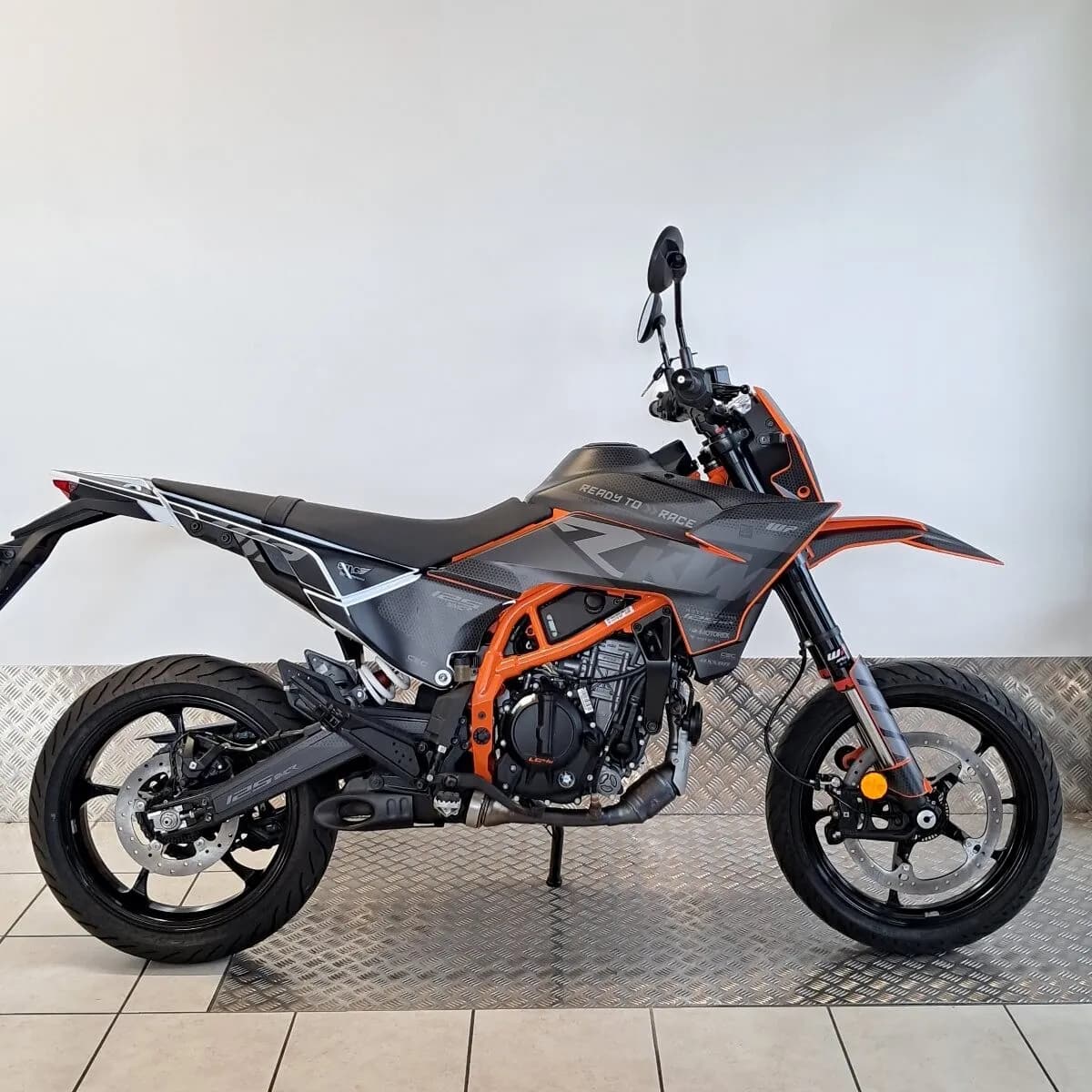 KTM 125 – € 4.790, 0 km – Bild 1 von 11
