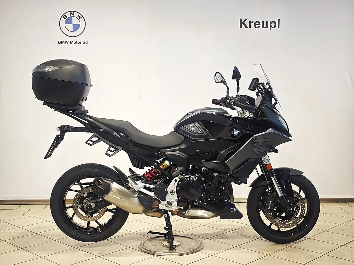 BMW F 900 XR
