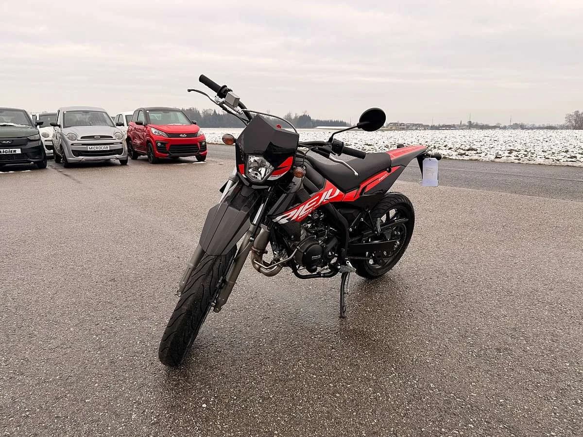 Rieju MRT – € 3.799, 0 km – Bild 1 von 6