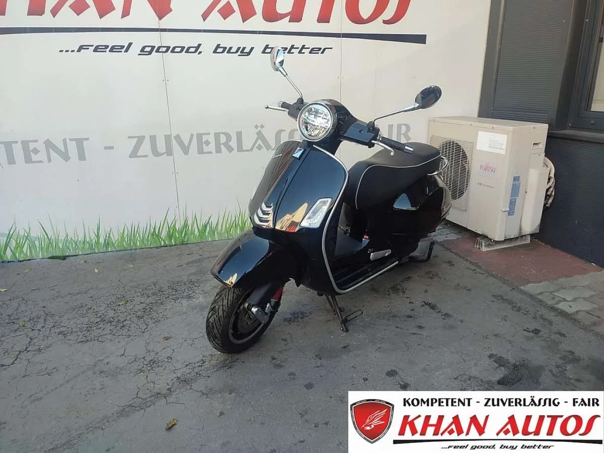 Vespa GTS 2022 – € 5.990, 17 500 km – Bild 1 von 9