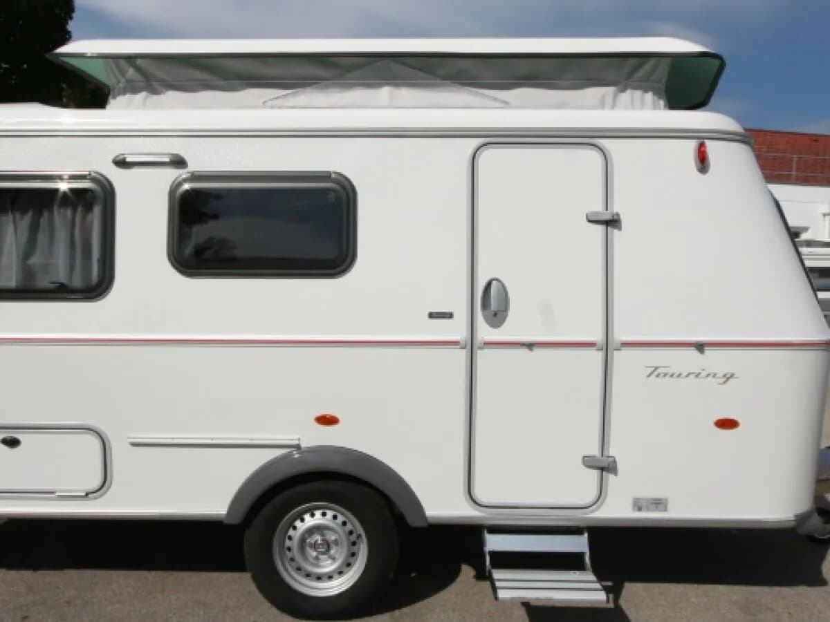 Eriba Touring 560 – € 28.900, 0 km – Bild 1 von 20