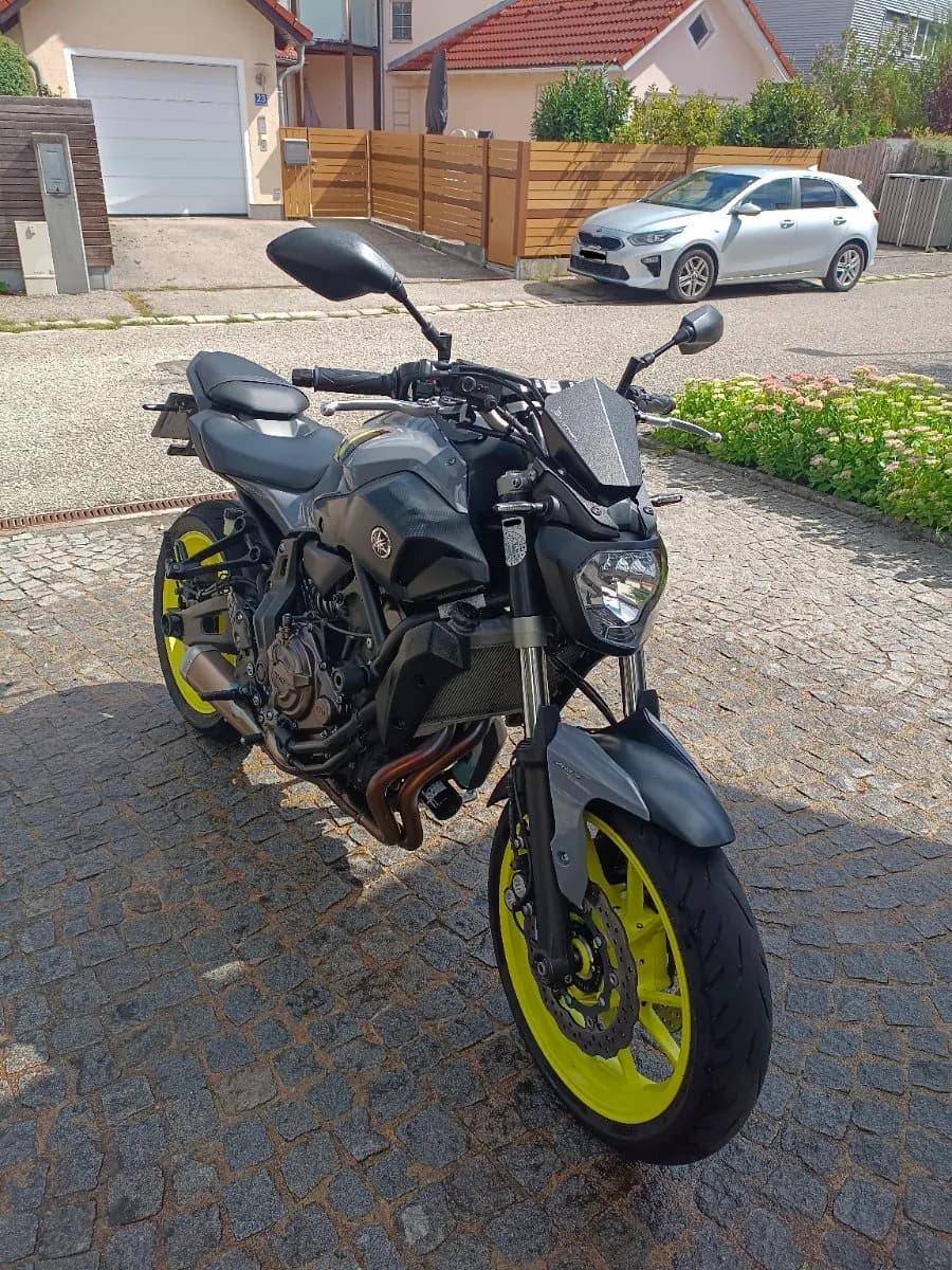 Yamaha MT