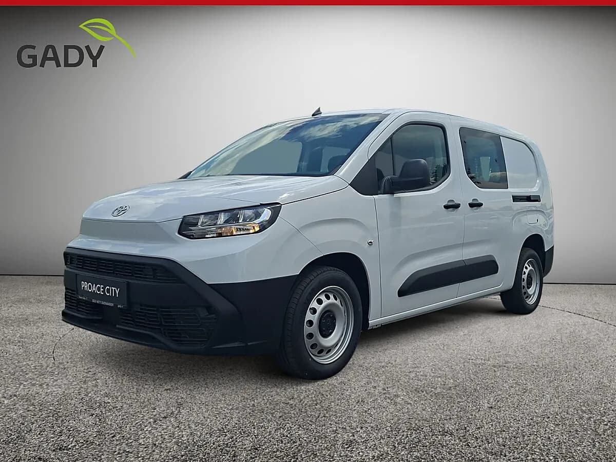 Toyota Proace – € 29.990, 100 km – Bild 1 von 17