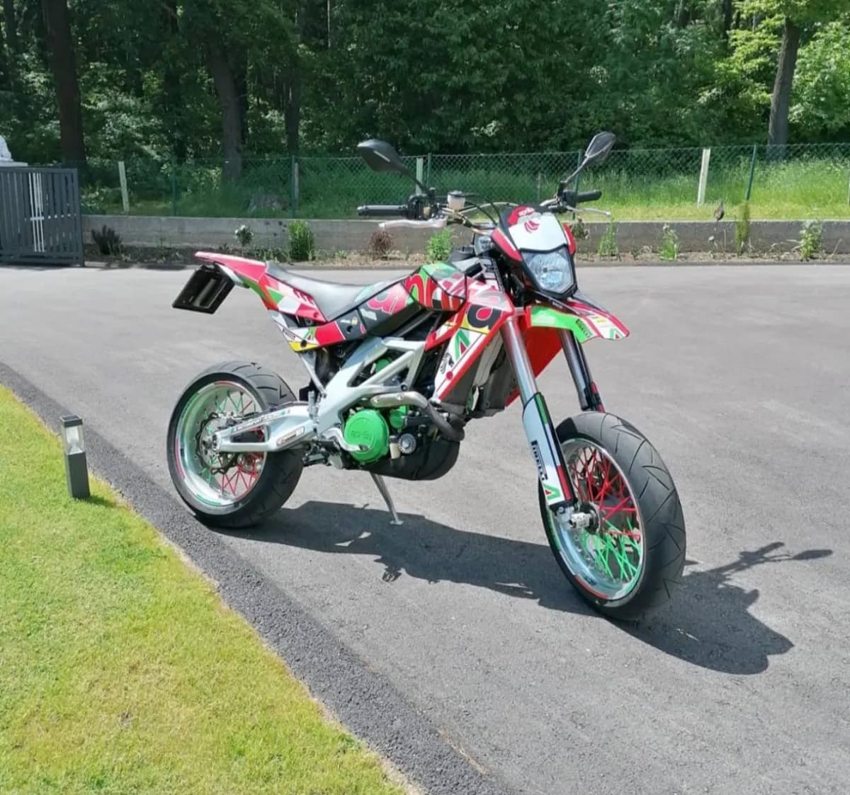 Aprilia SXV