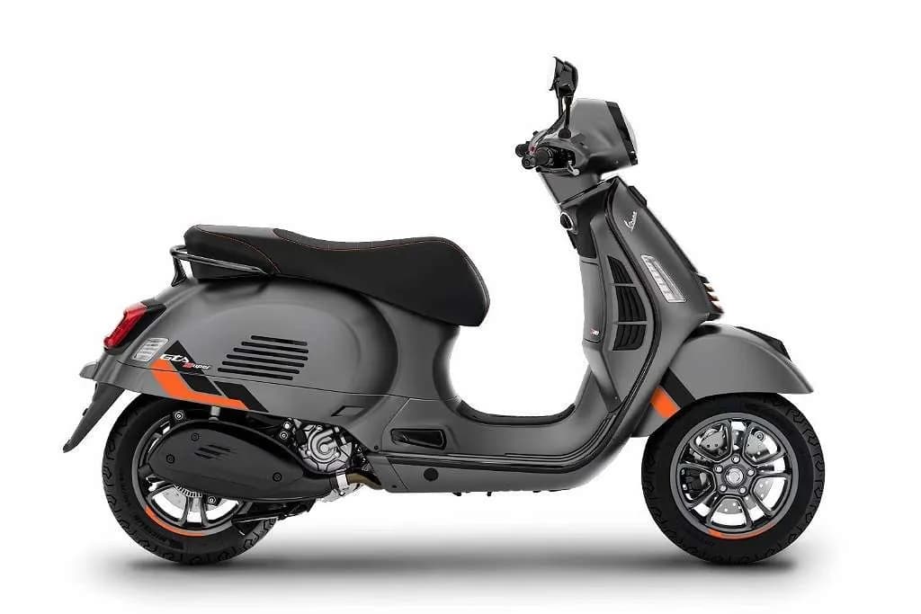 Vespa GTS – € 6.449, 0 km – Bild 1 von 5