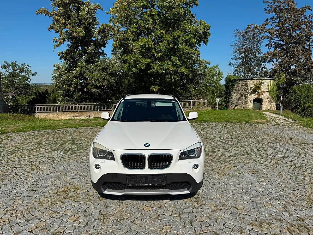 BMW X1 2009 – € 4.999, 239 000 km – Bild 1 von 16