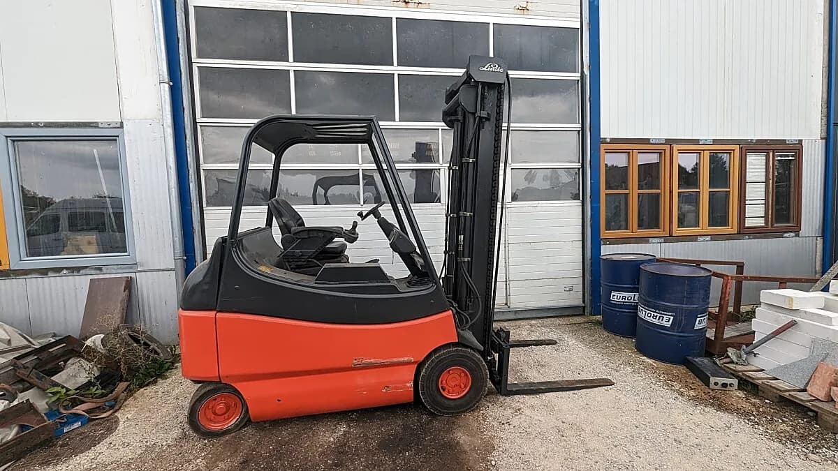 Linde Sonstige 2002 – € 8.900, 2 002 km – Bild 1 von 8