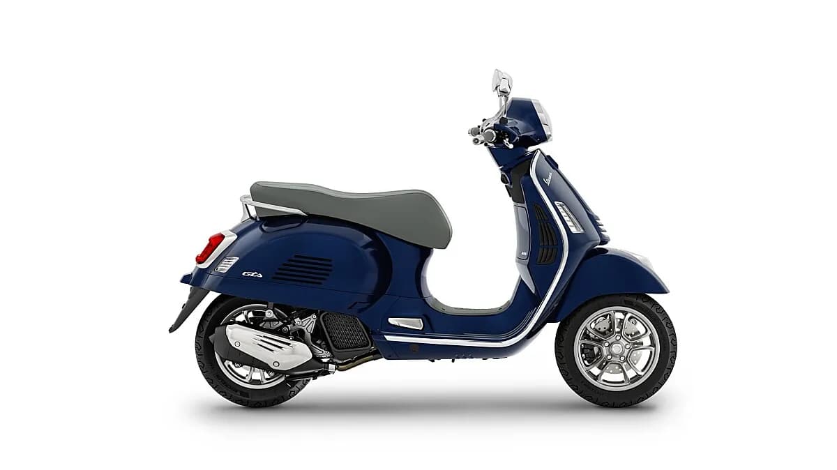 Vespa GTS – € 6.399, 0 km – Bild 1 von 3