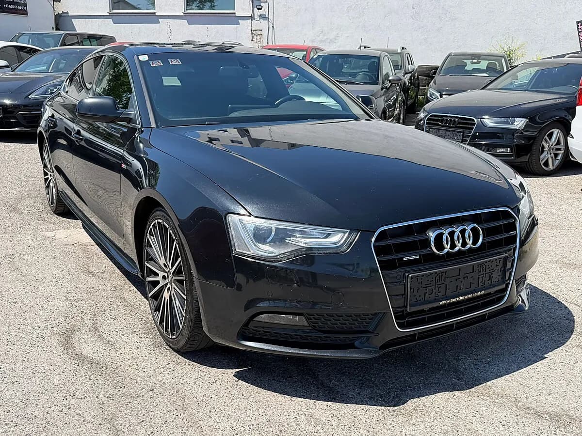 Audi A5 2012 – € 9.999, 280 000 km – Bild 1 von 22