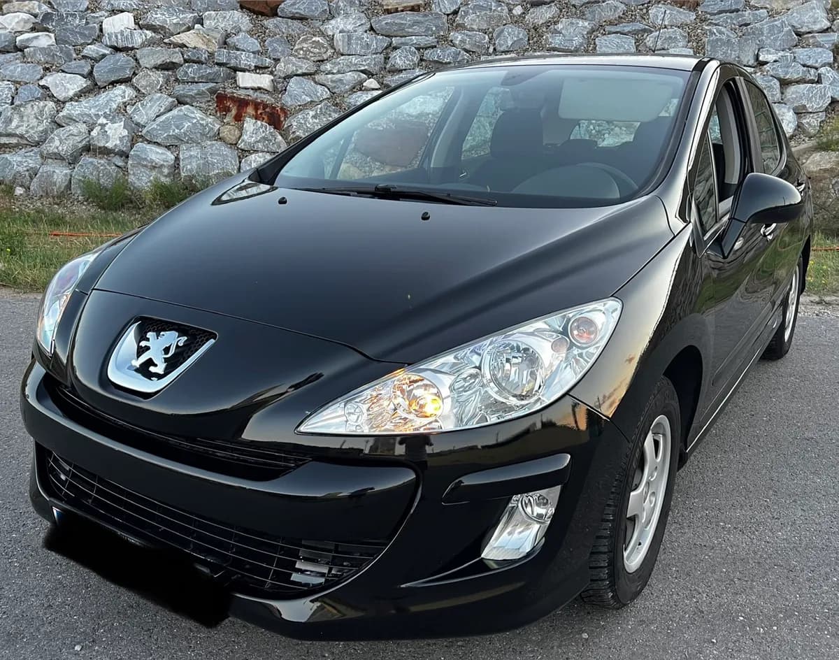 Peugeot 308 2009 – € 1.950, 140 000 km – Bild 1 von 17