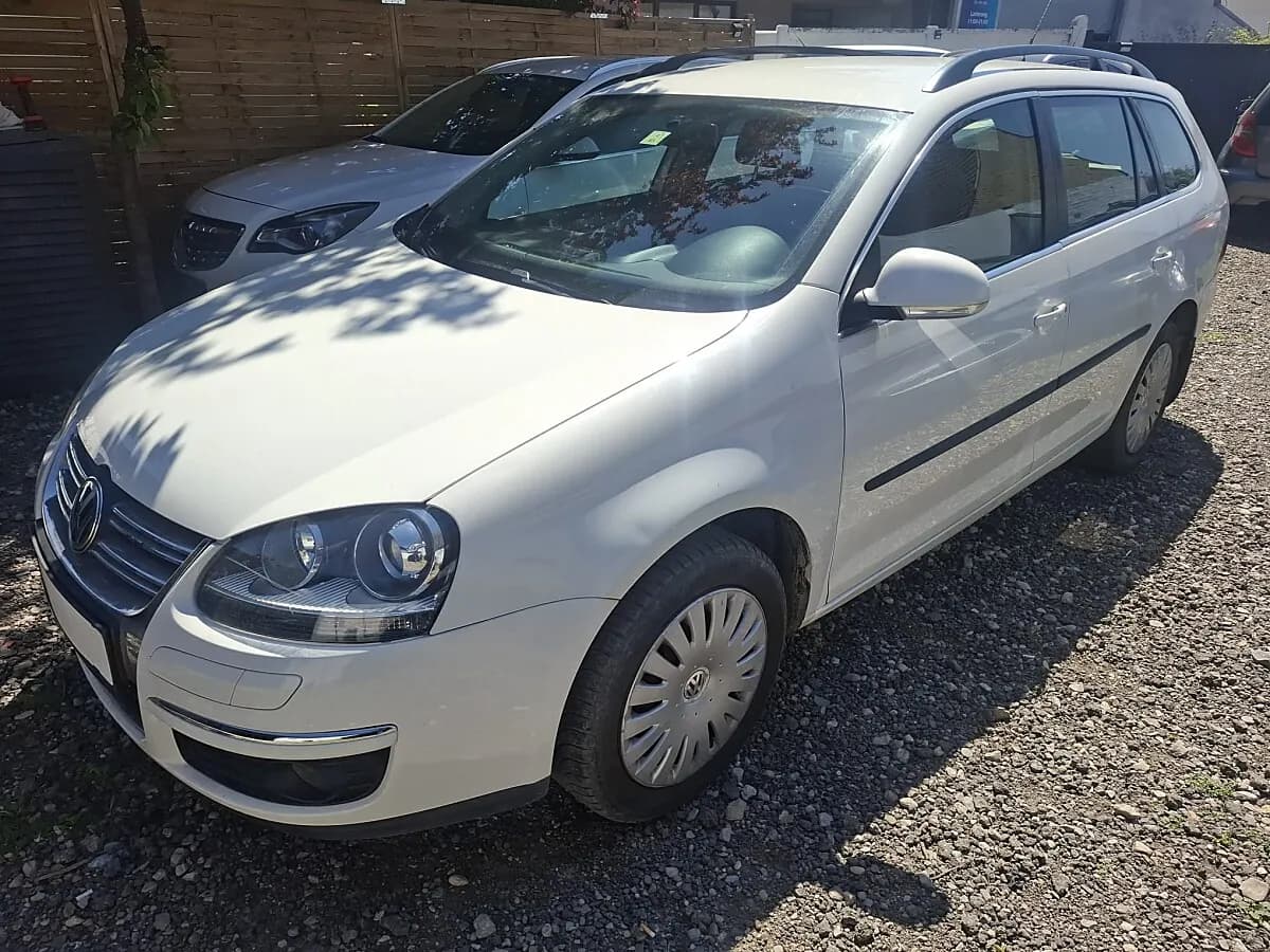 VW Golf