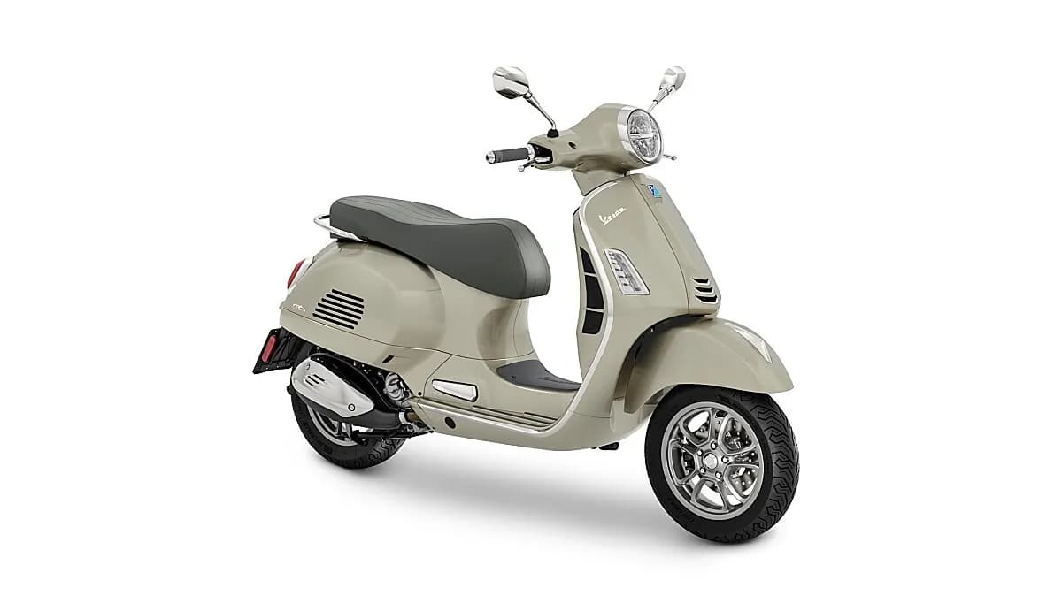 Vespa GTS – € 7.099, 0 km – Bild 1 von 5