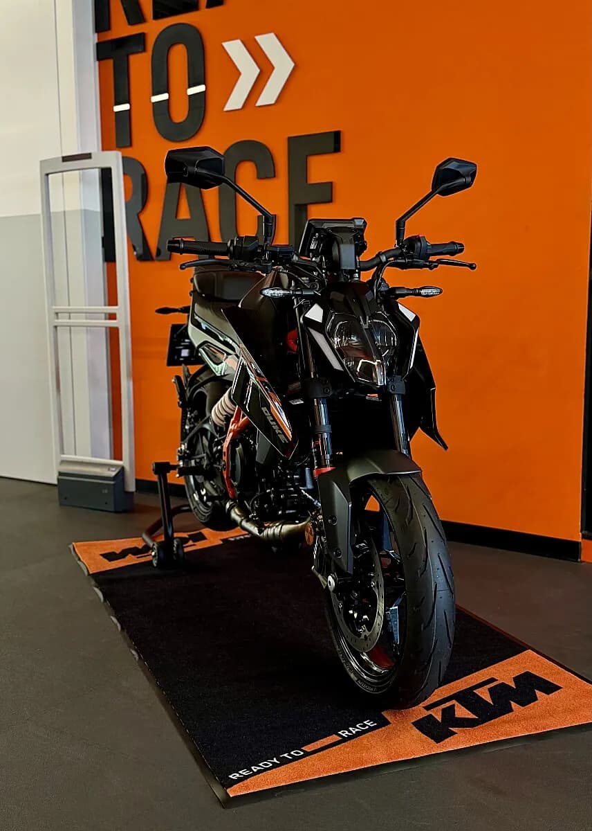 KTM 390 – € 5.899, 0 km – Bild 1 von 10