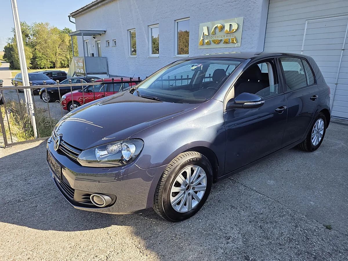 VW Golf