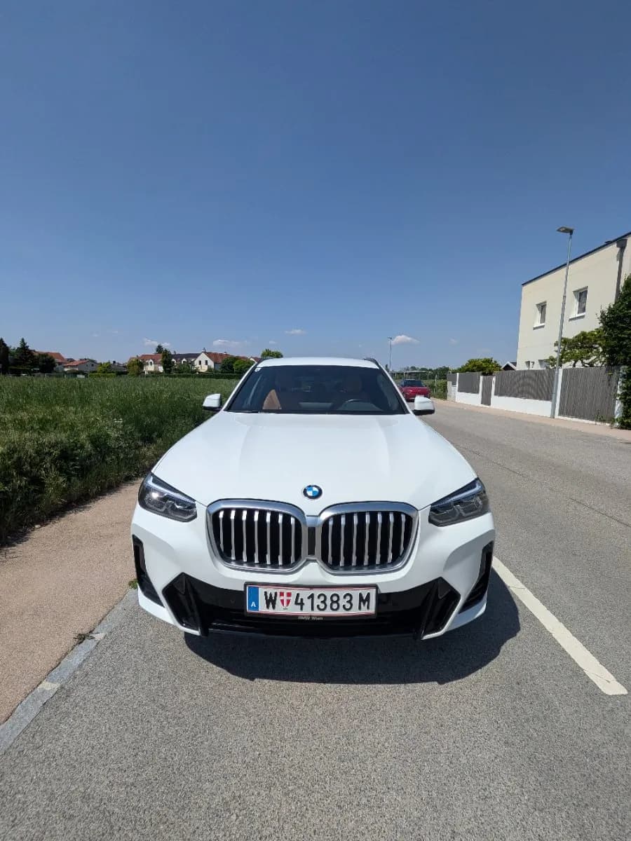 BMW X3 2022 – € 39.000, 63 000 km – Bild 1 von 27