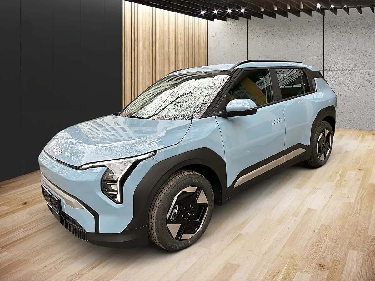 KIA EV3 – € 34.290, 10 km – Bild 1 von 6