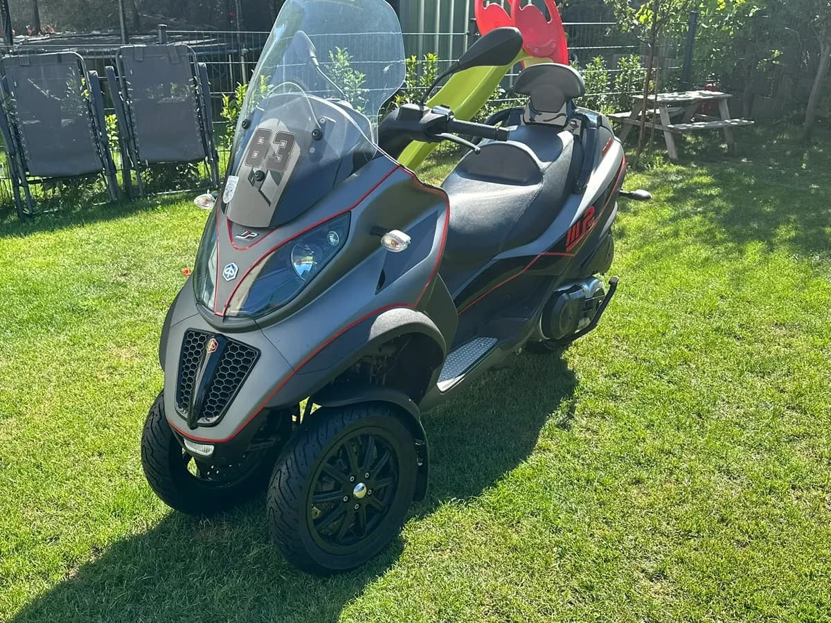 Piaggio MP3