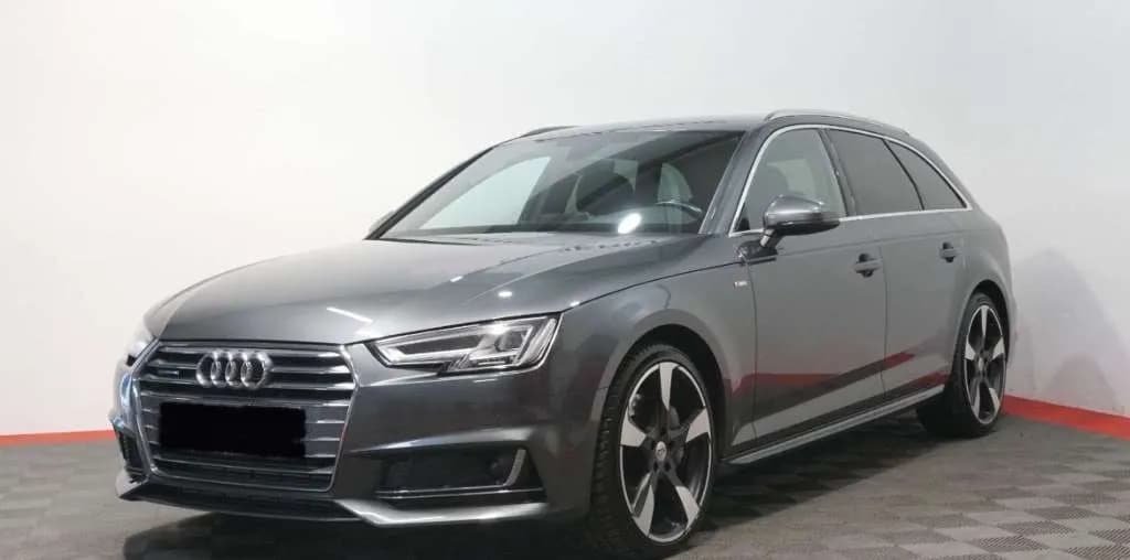 Audi A4 2020 – € 24.000, 125 000 km – Bild 1 von 7