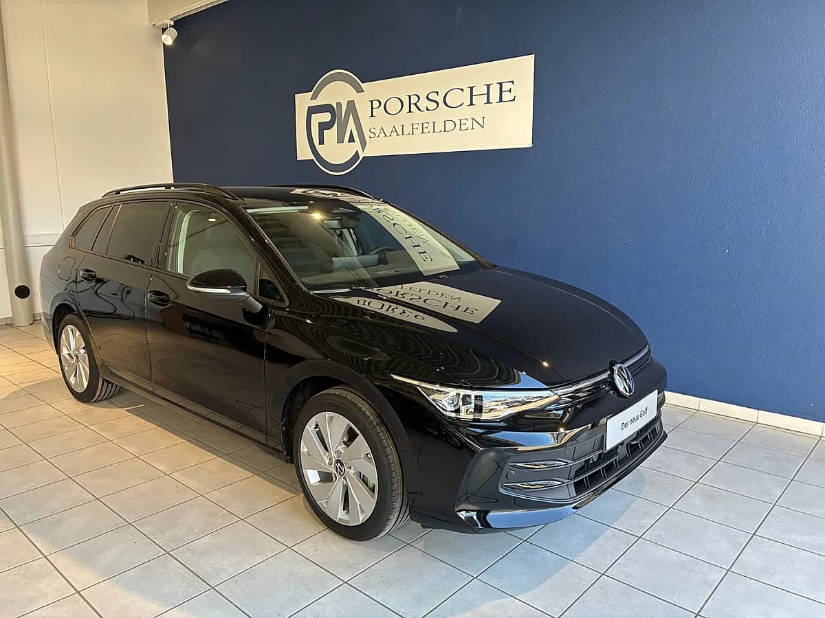 VW Golf 2026 – € 34.800, 10 000 km – Bild 1 von 12