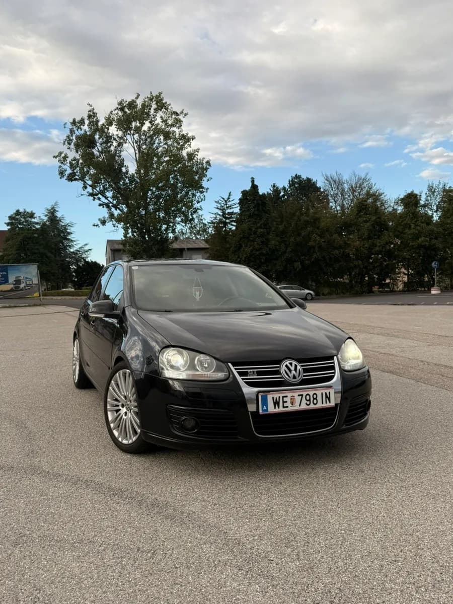 VW Golf