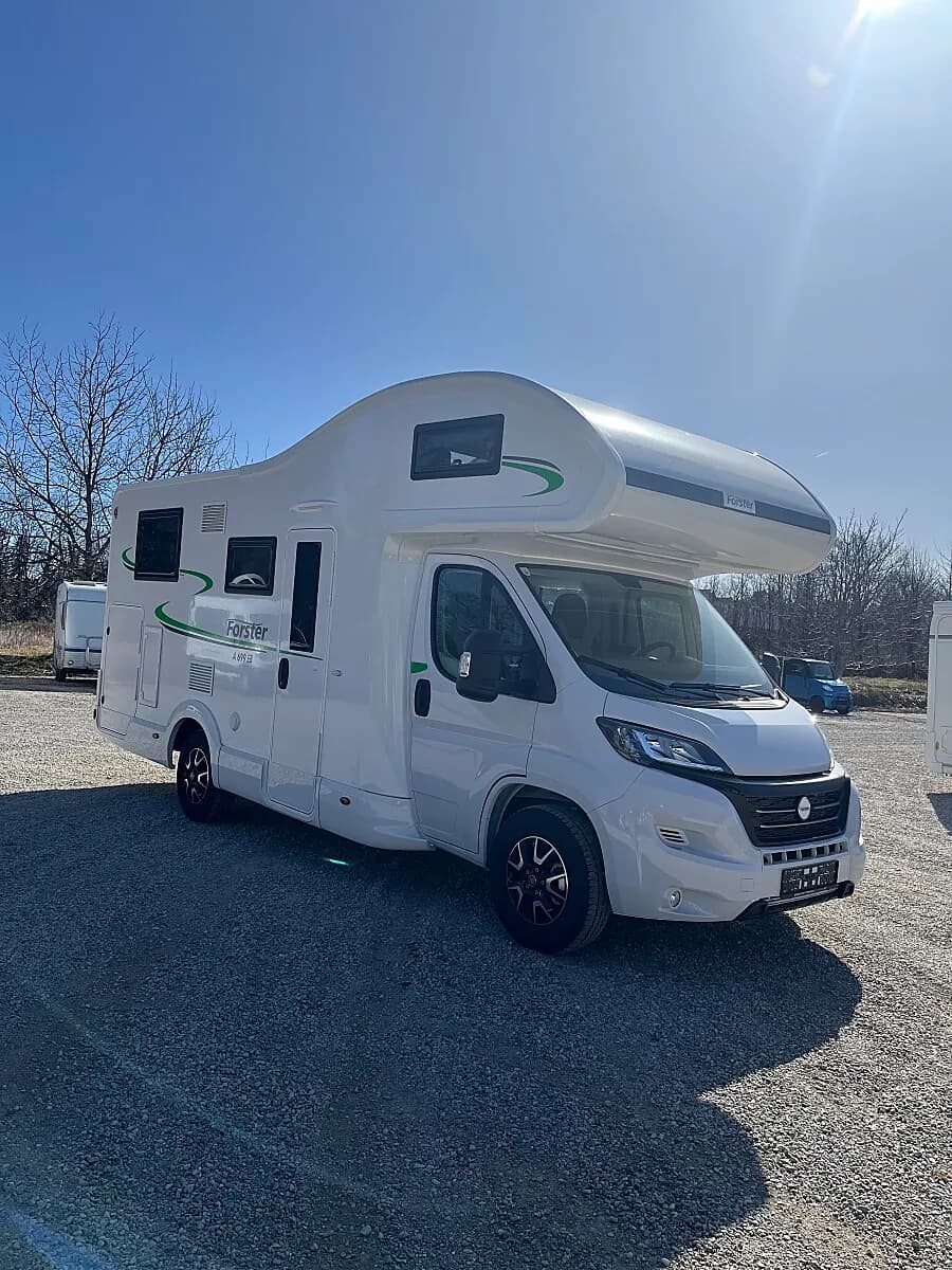 Forster FA 699EB 2025 – € 75.990, 18 000 km – Bild 1 von 24